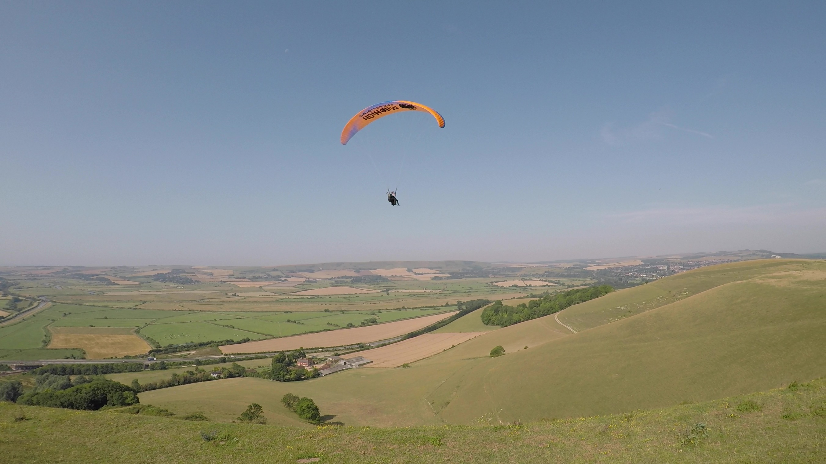 Things to do outside of London in Sussex Paragliding in the South of England