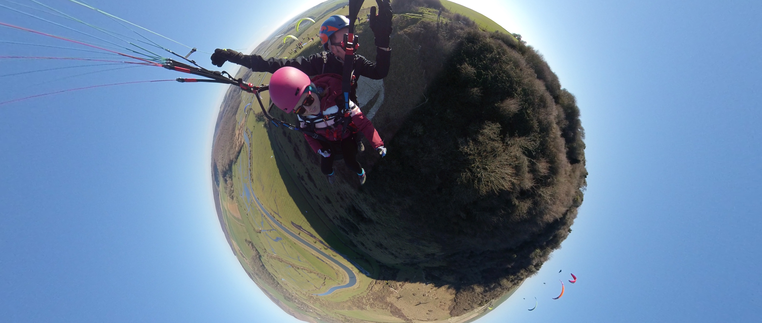 Tandem experiences and days out from Brighton with Mile High Paragliding