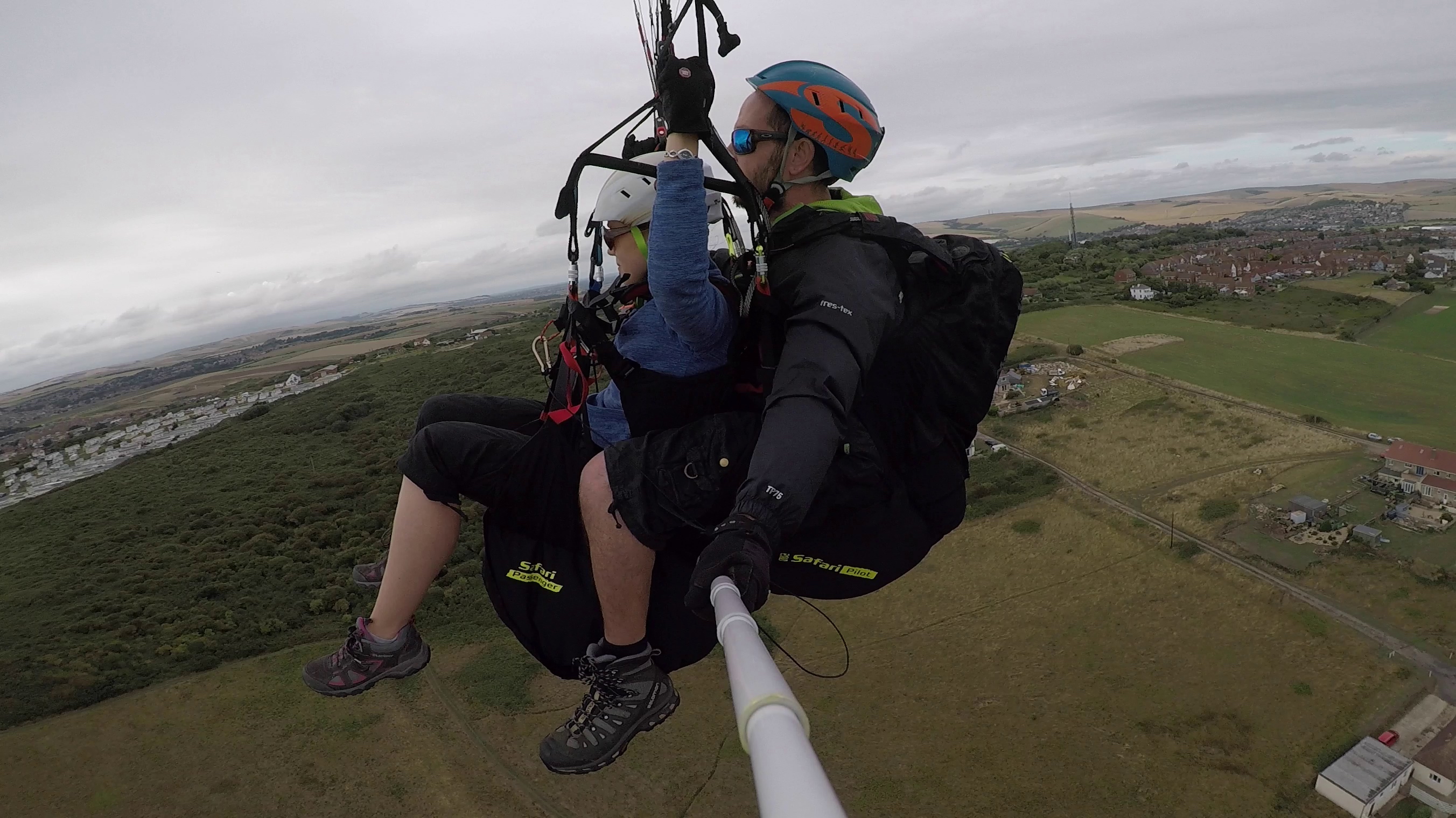 Gift ideas in Sussex with Mile High Paragliding